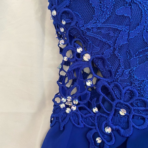 Blue dress Size 5 - Picture 6 of 8